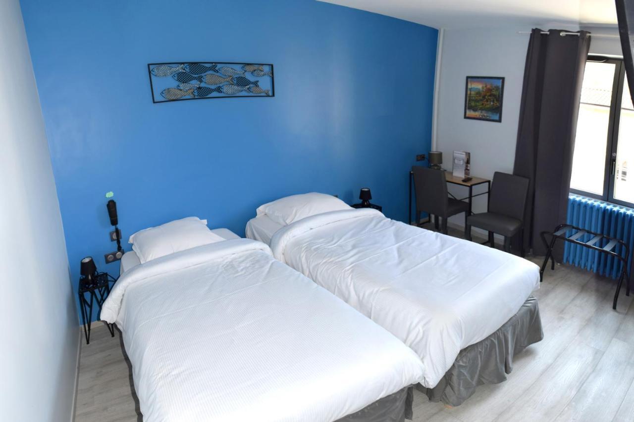 Hotel De L'Abbaye A Клуни Екстериор снимка