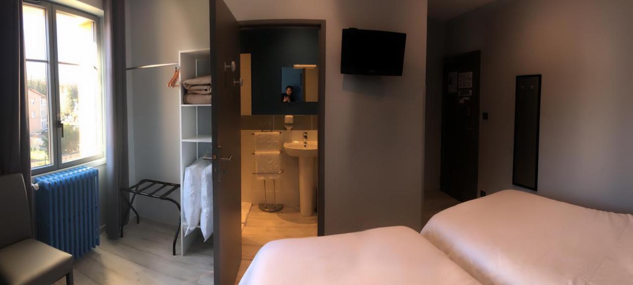 Hotel De L'Abbaye A Клуни Екстериор снимка