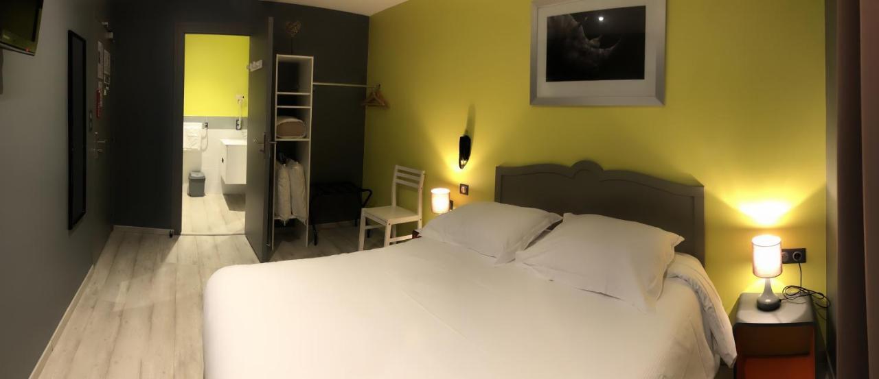 Hotel De L'Abbaye A Клуни Екстериор снимка